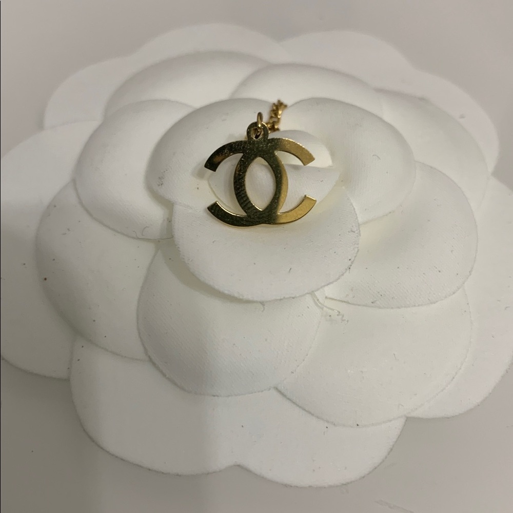 Charms - Picture 10 of 10